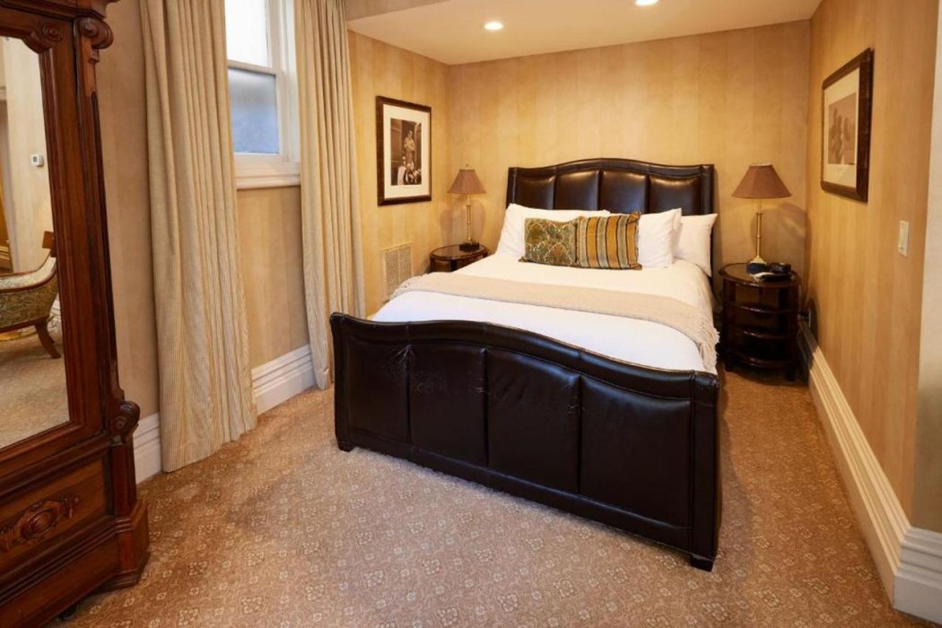 Mansion Hill Inn 20/62