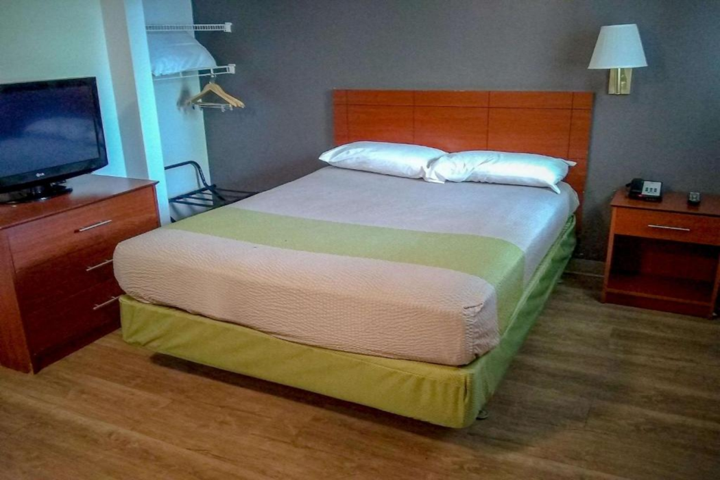 Studio 6 Extended Stay - Fayetteville, NC - Fort Liberty Area 9/33