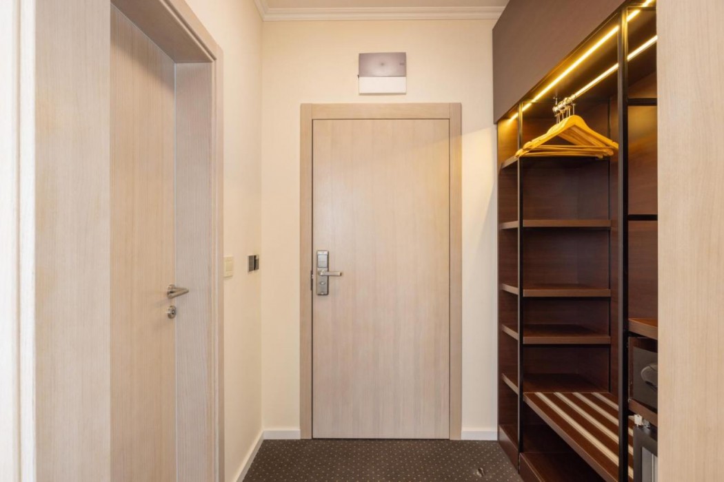 Hotel Nobel West 11/31