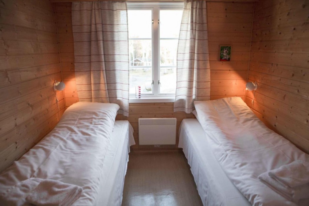 Phillipshaugen Lodge 7/48