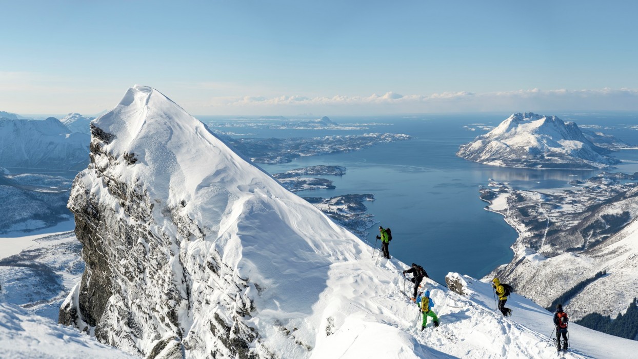 STOTT - top of Helgeland 10/23