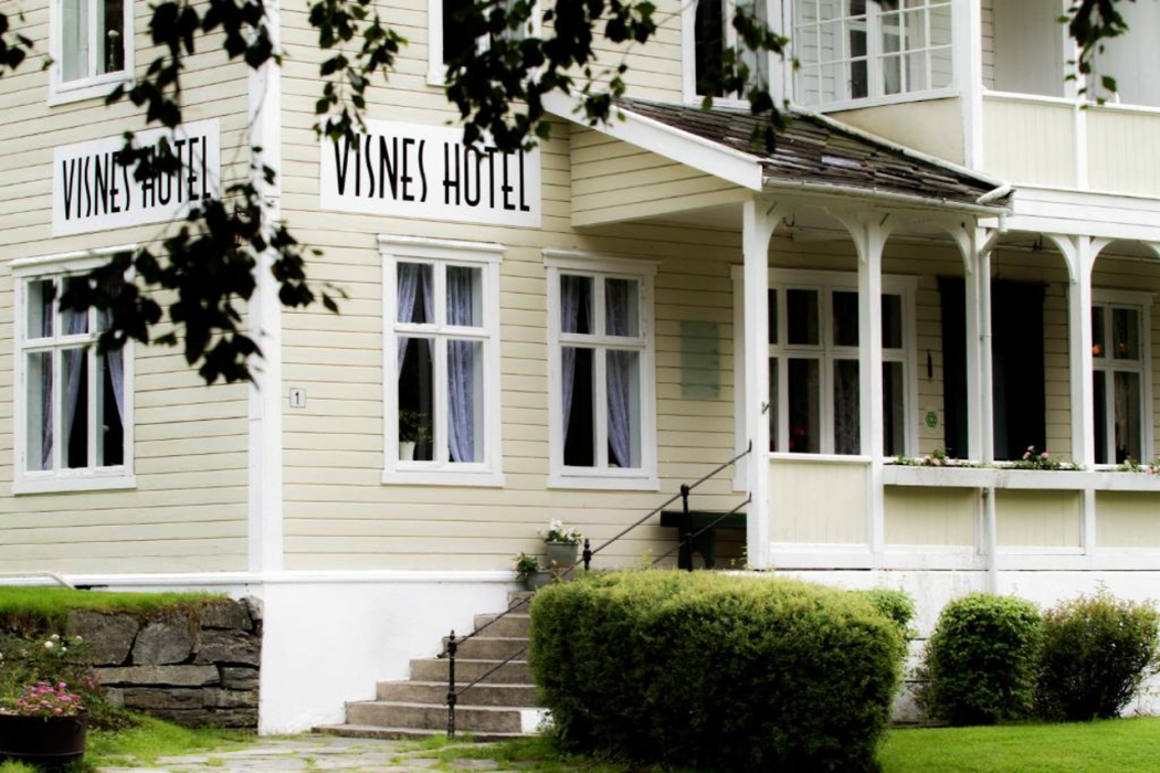 Visnes Hotel 2/62