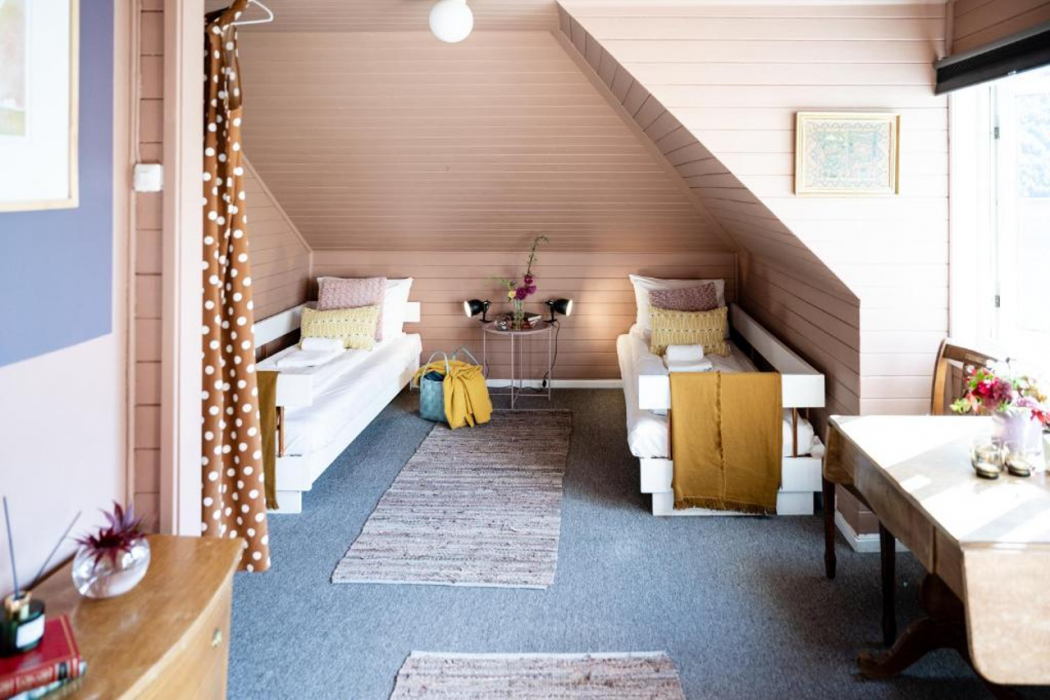Fjaerland Fjordstove Hotell 11/63