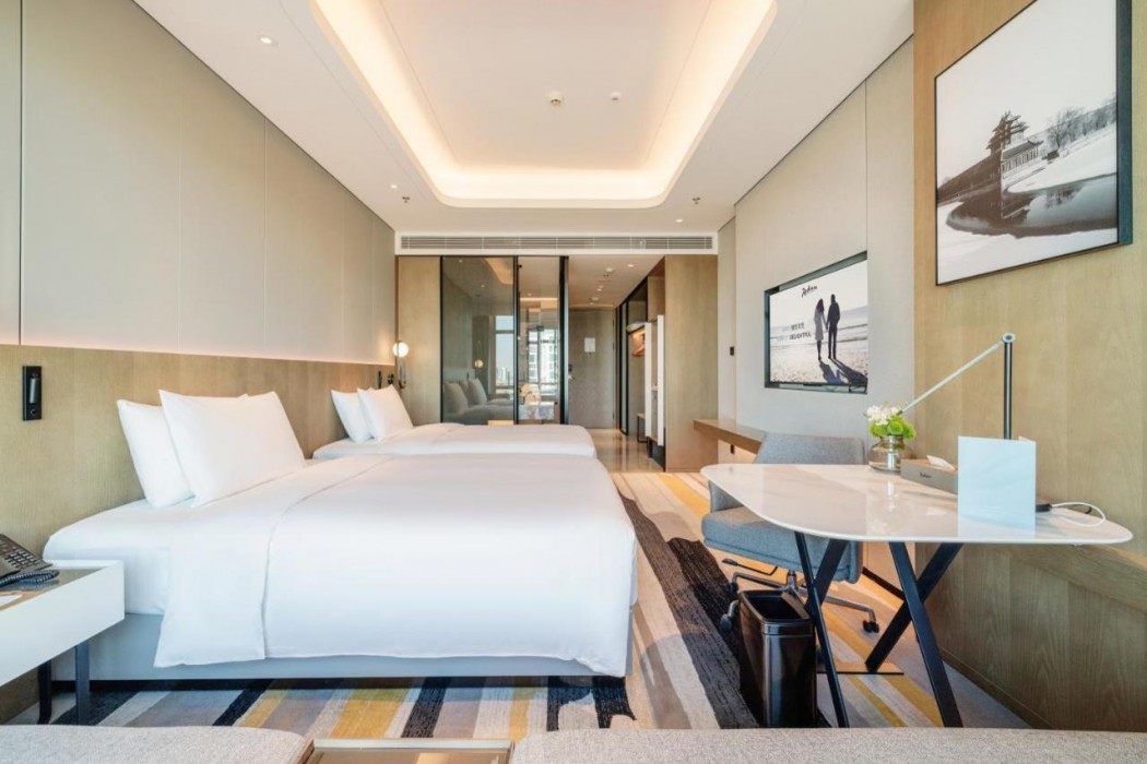Radisson Hotel Beijing Daxing Airport 12/60
