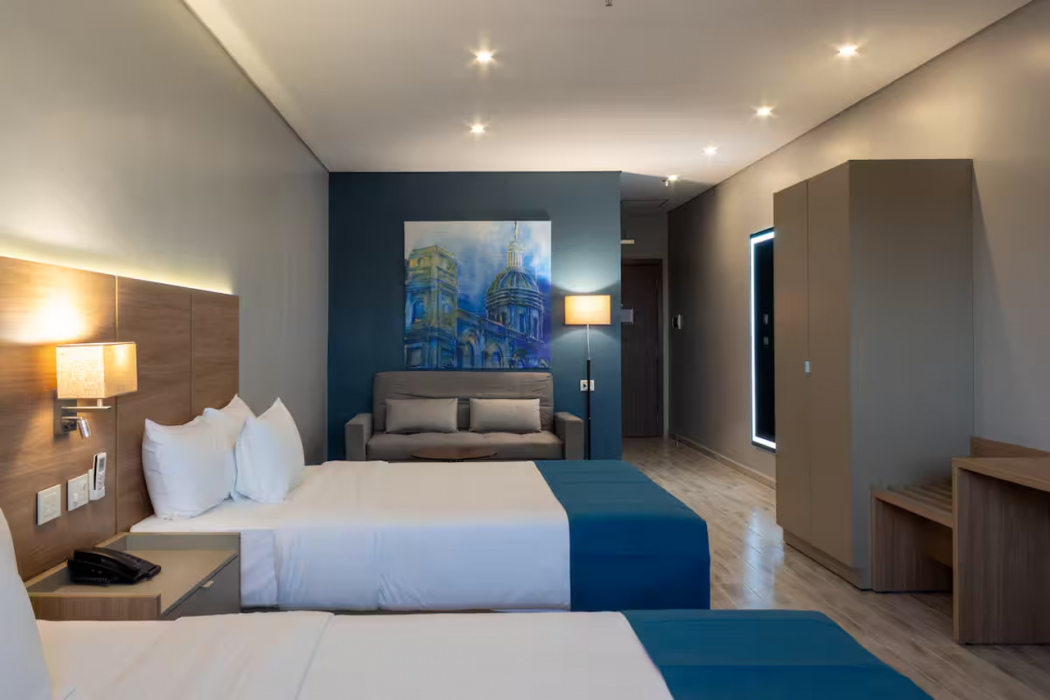 Tryp by Wyndham Asuncion 10/52