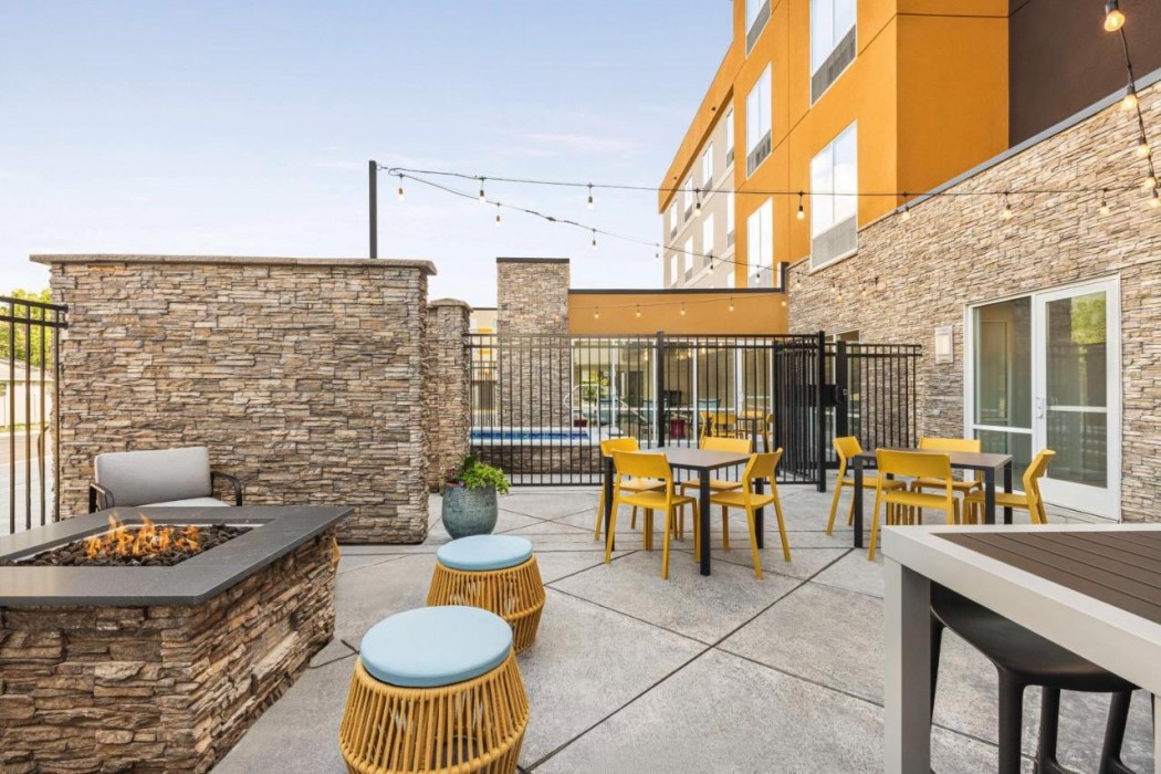 Home2 Suites by Hilton Livingston, MT 13/25