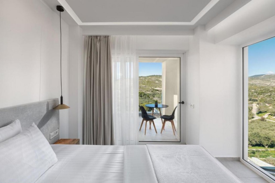Myzith Luxury Suites 14/58