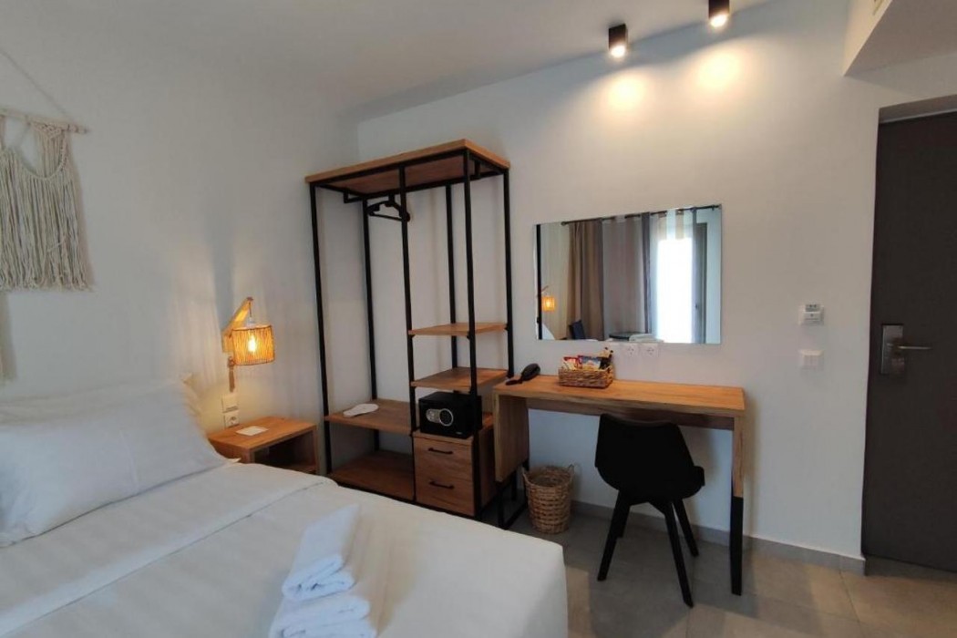 Niso Skiathos 46/103
