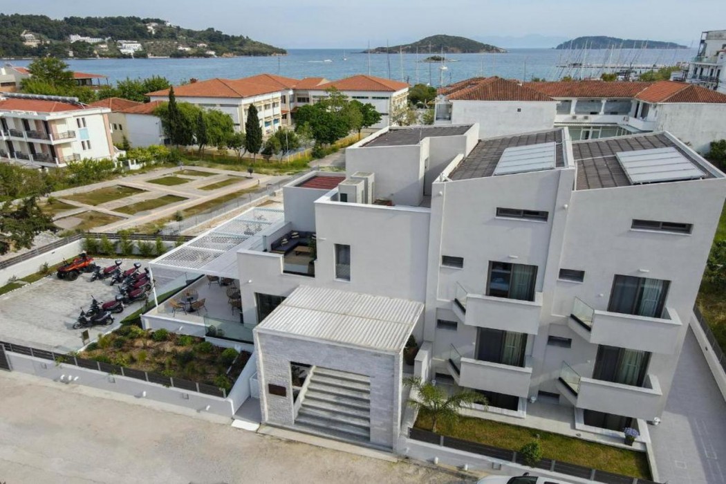 Niso Skiathos 2/103