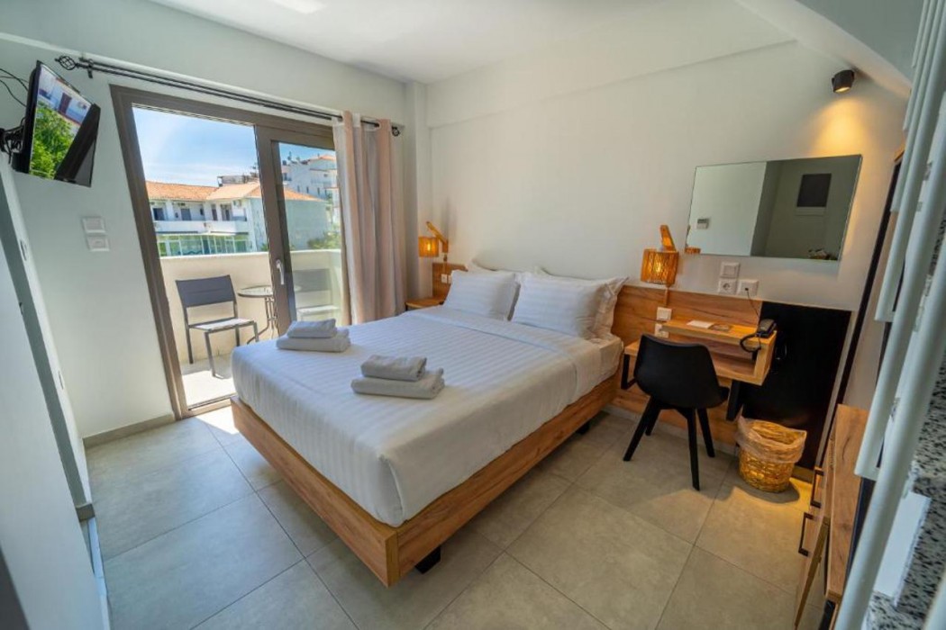 Niso Skiathos 26/103