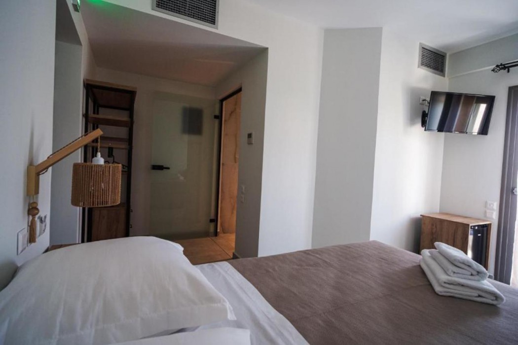 Niso Skiathos 48/103