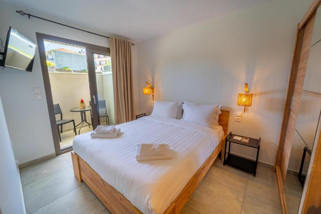 Niso Skiathos 34/103