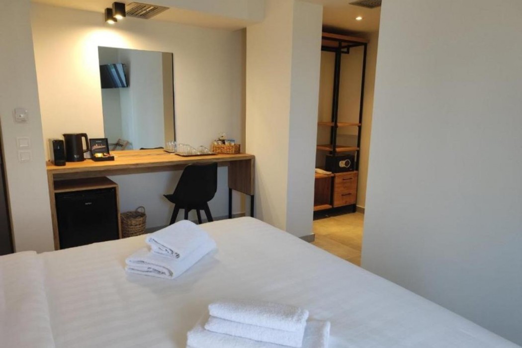 Niso Skiathos 44/103