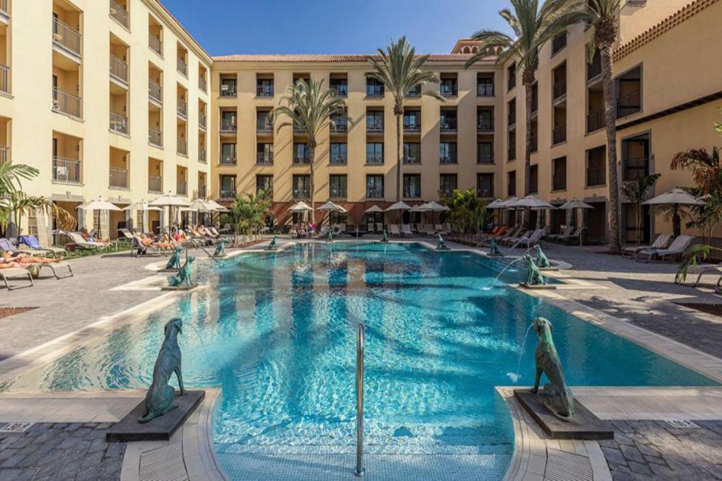 Unique Club At Lopesan Costa Meloneras 80/125
