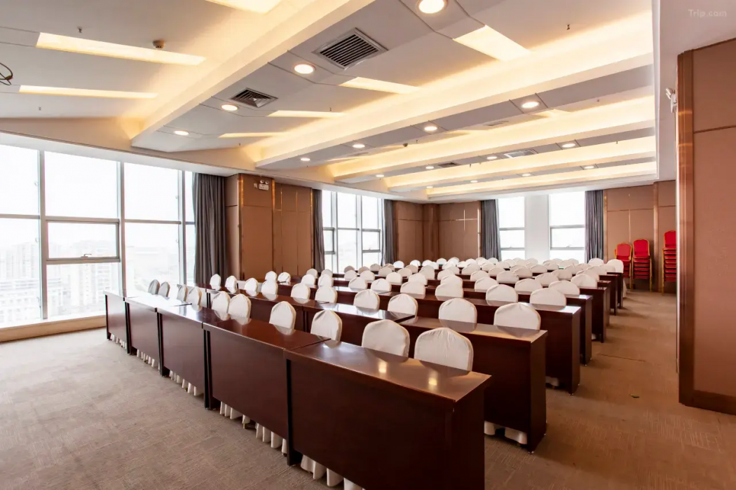 Wuzhou Hotel Kuqa 19/36