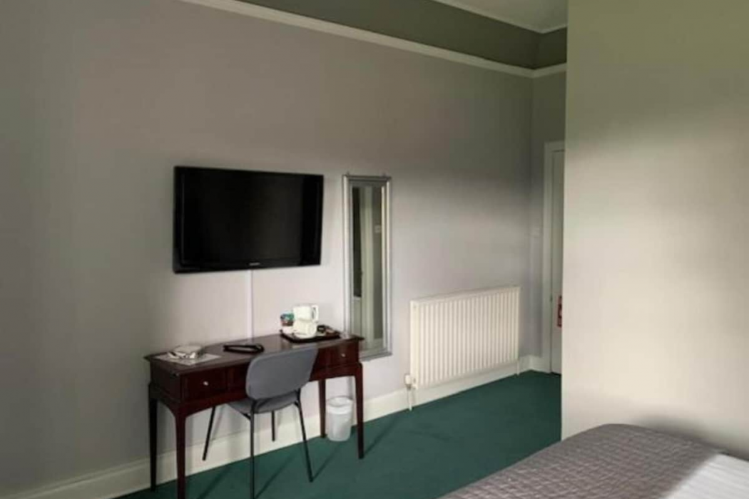 OYO Dunmar House Hotel 10/60