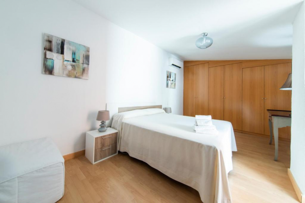 Apt Blueseas Bahia Marina 10/58