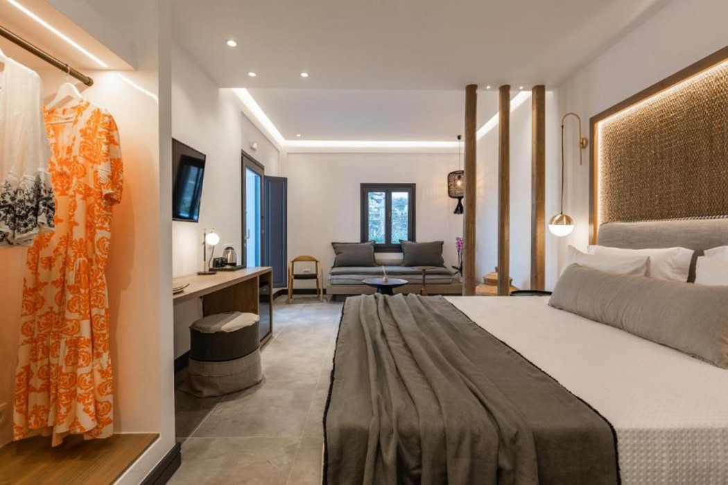 Vineyard Exclusive Suites 7/29