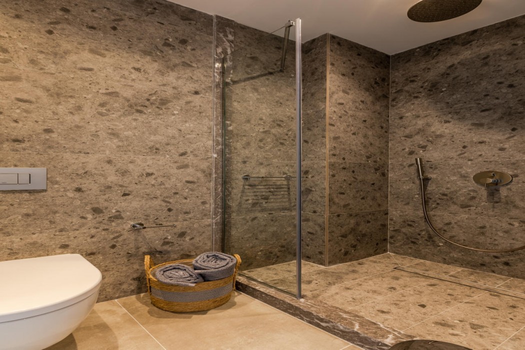 Vineyard Exclusive Suites 18/29