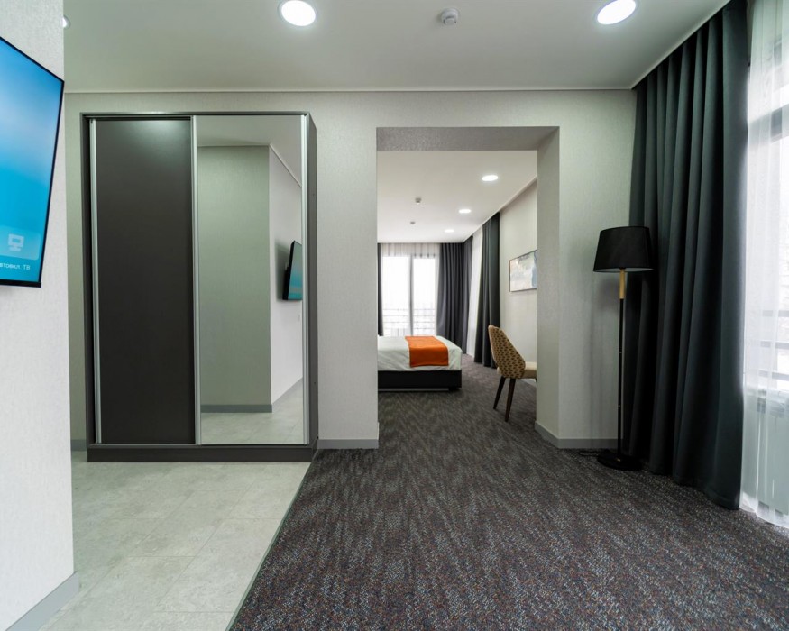 Nuovo Boutique Hotel 28/80
