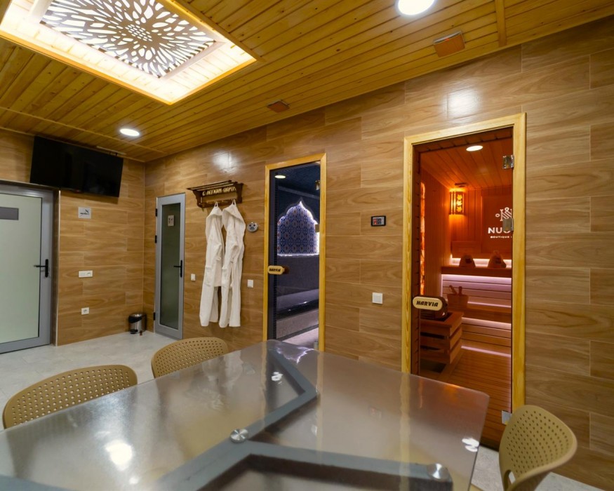 Nuovo Boutique Hotel 45/80