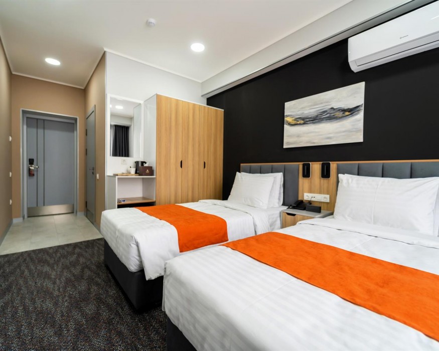 Nuovo Boutique Hotel 13/80