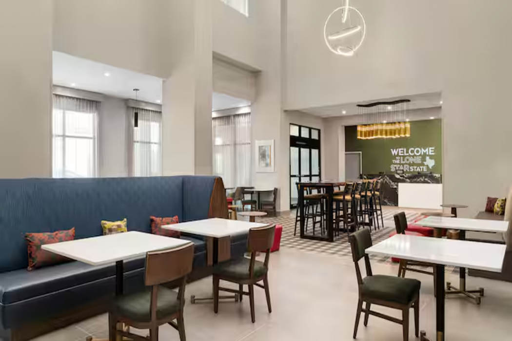 Hampton Inn and Suites Amarillo West, TX 19/42