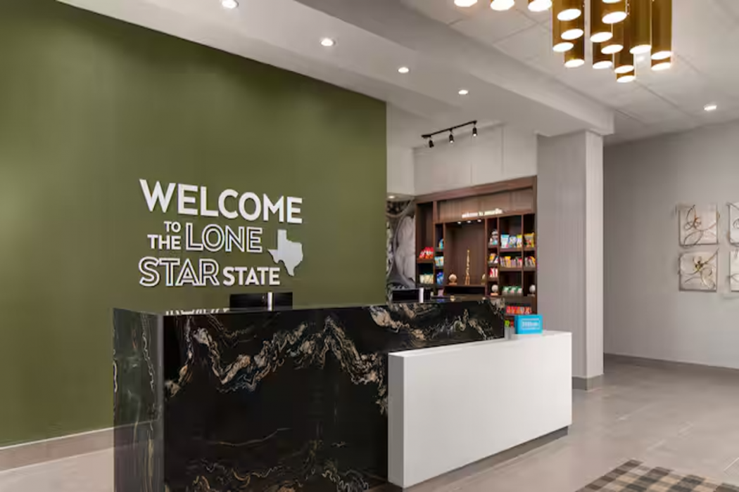 Hampton Inn and Suites Amarillo West, TX 9/42