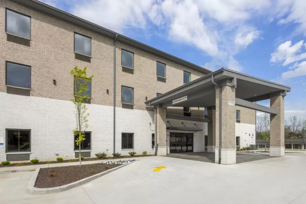 Quality Inn and Suites Joelton Nashville, TN 2/44