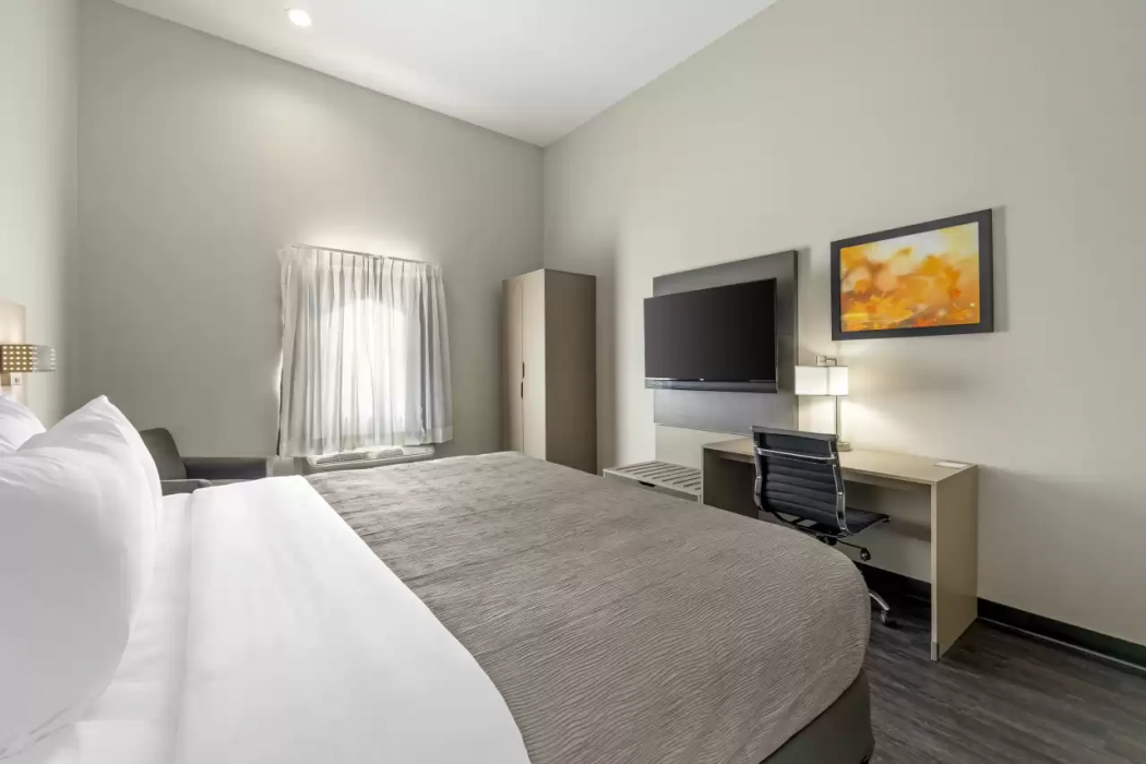 Quality Inn and Suites Joelton Nashville, TN 14/44