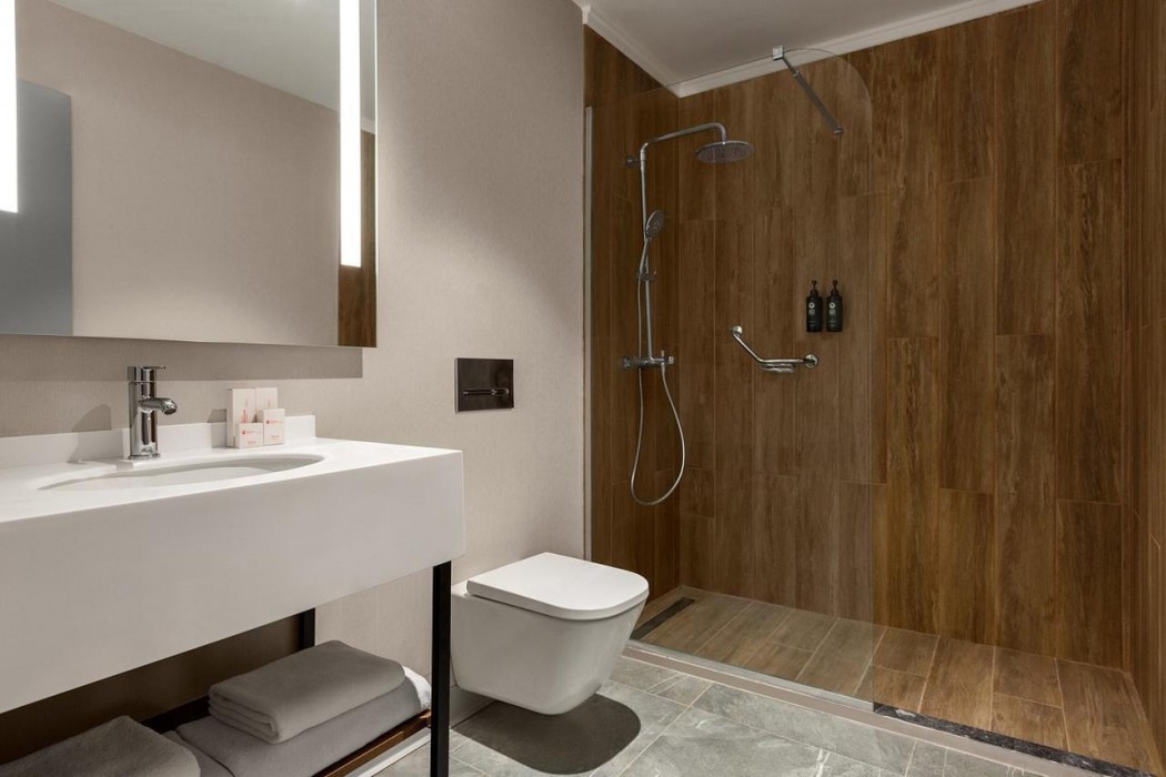 Ramada Encore by Wyndham Istanbul Arnavutkoy 24/64