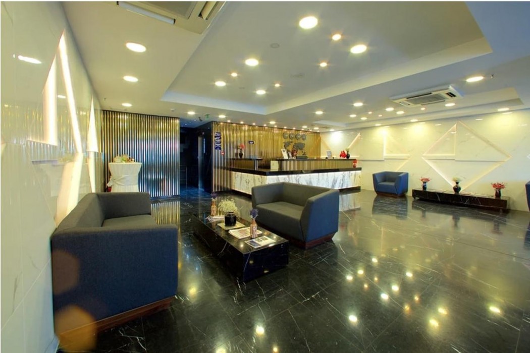 The Hera Platinum Hotel 11/61