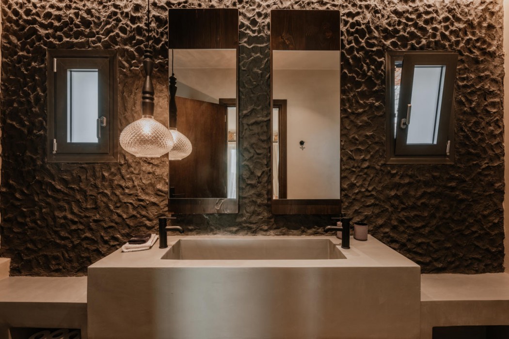 Onym Curated Villas 104/206