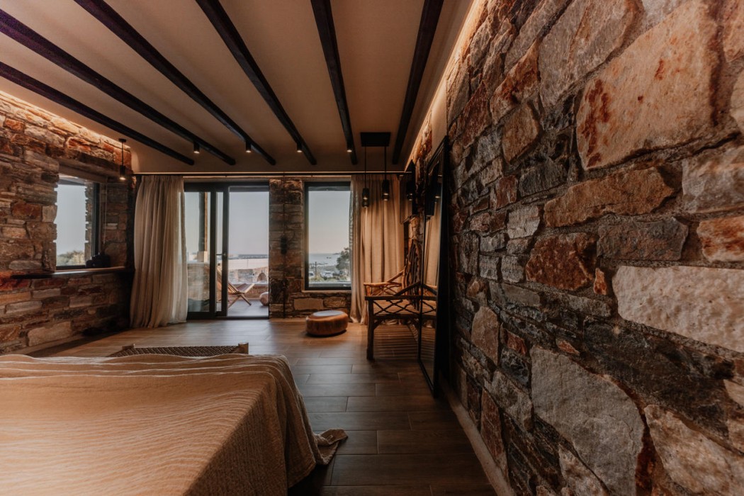 Onym Curated Villas 128/206
