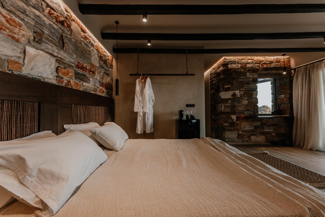 Onym Curated Villas 126/206