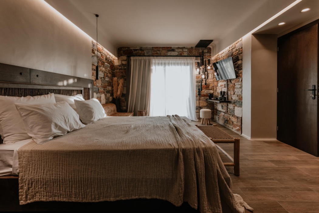 Onym Curated Villas 114/206