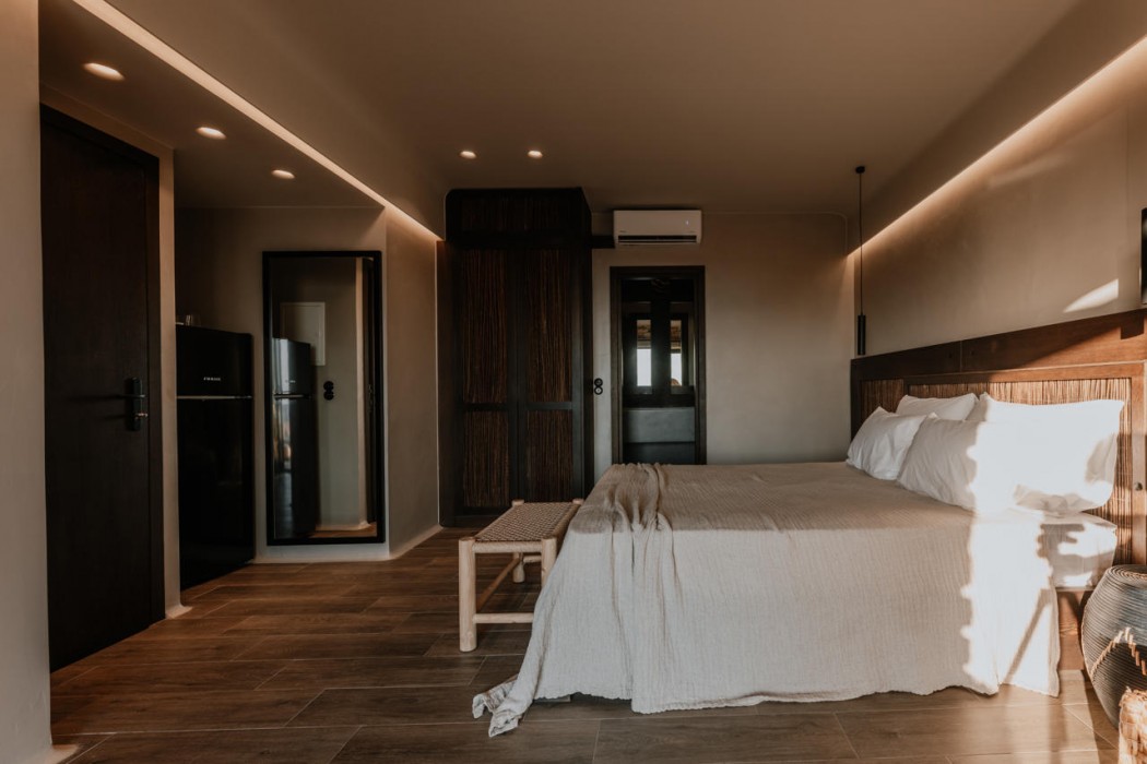 Onym Curated Villas 92/206