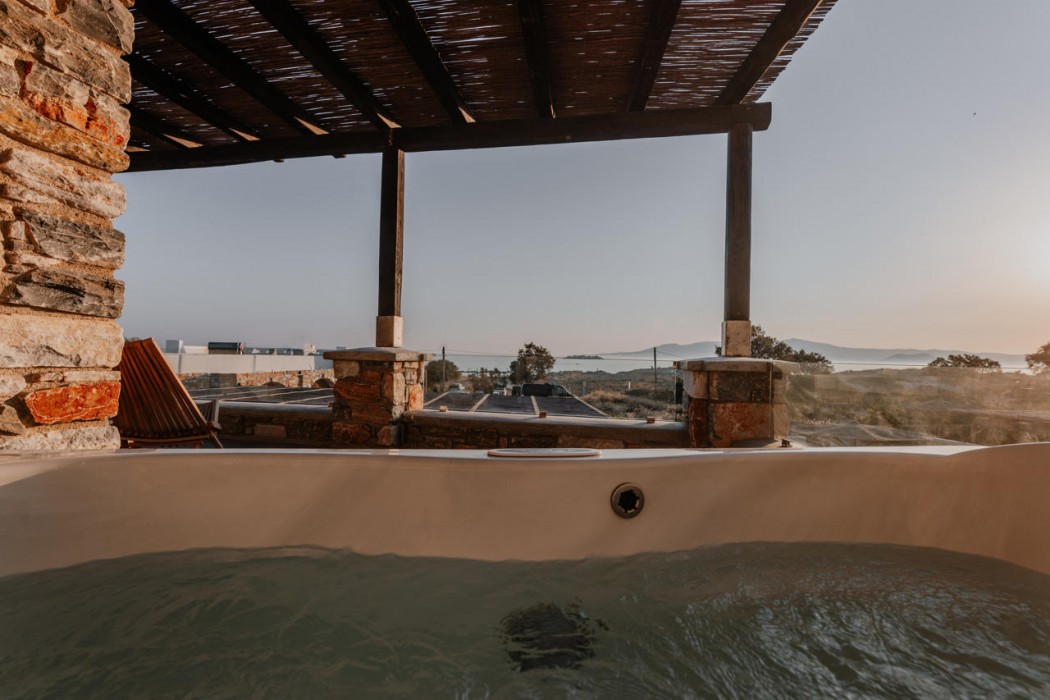 Onym Curated Villas 98/206