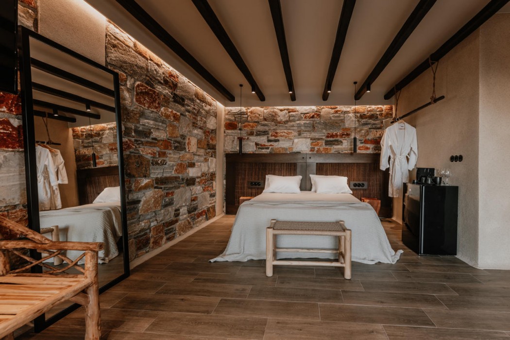 Onym Curated Villas 127/206