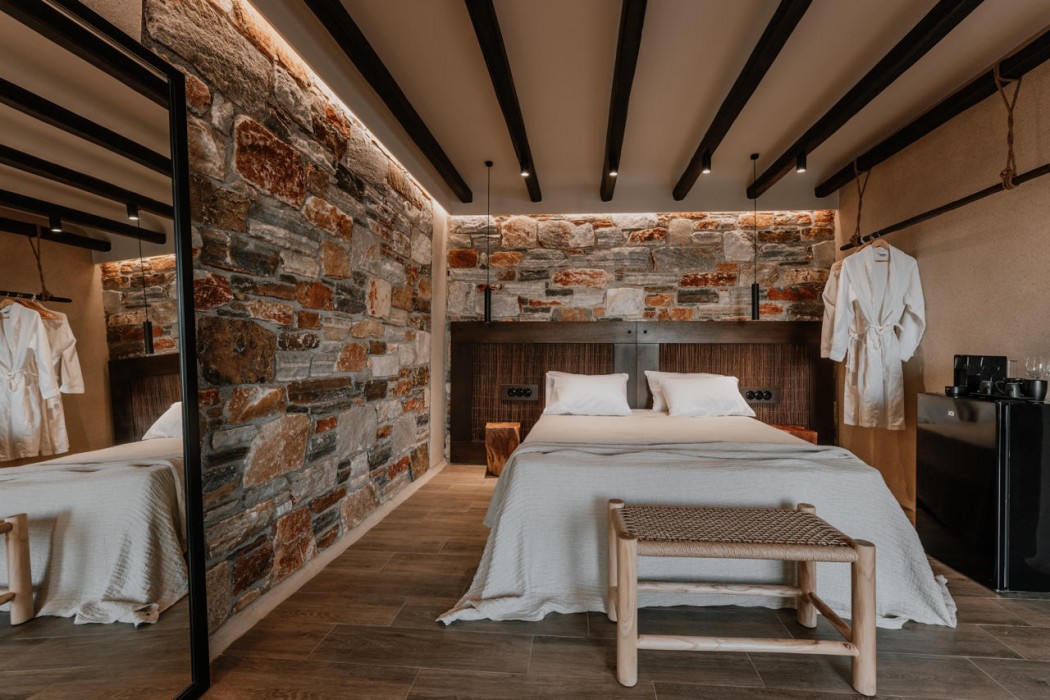 Onym Curated Villas 132/206