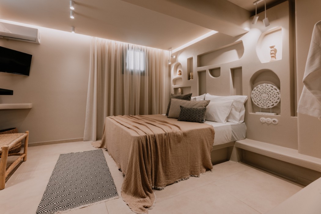 Onym Curated Villas 87/206
