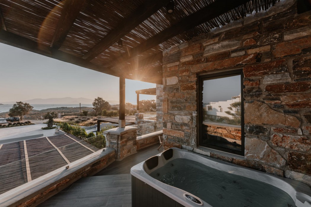 Onym Curated Villas 125/206