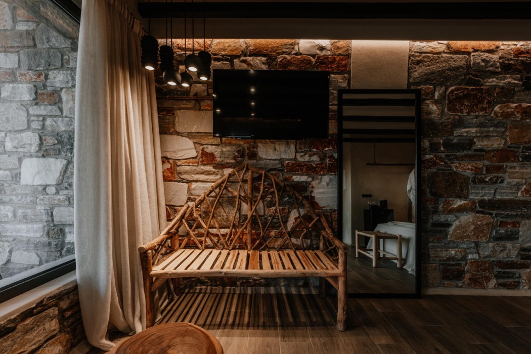 Onym Curated Villas 134/206