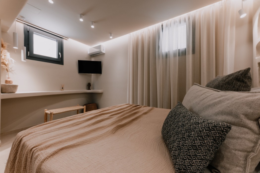 Onym Curated Villas 89/206