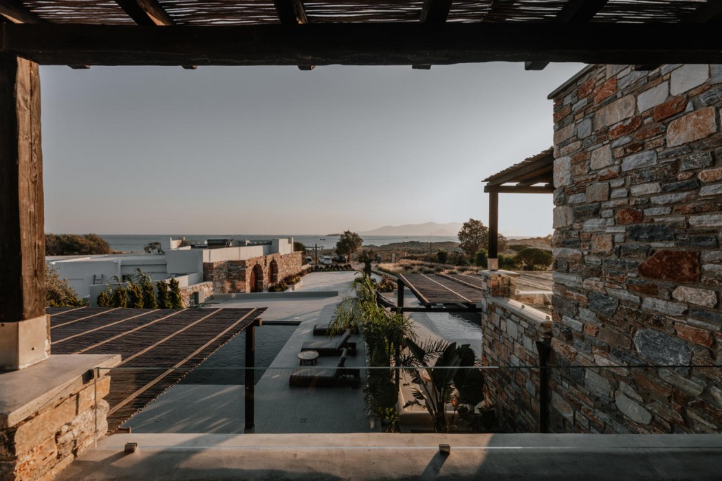 Onym Curated Villas 122/206