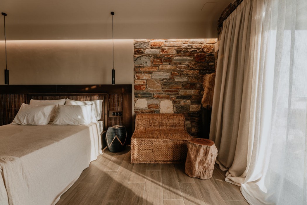 Onym Curated Villas 99/206