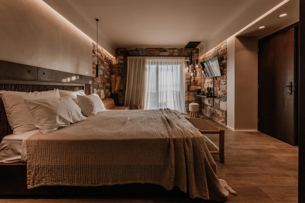 Onym Curated Villas 93/206