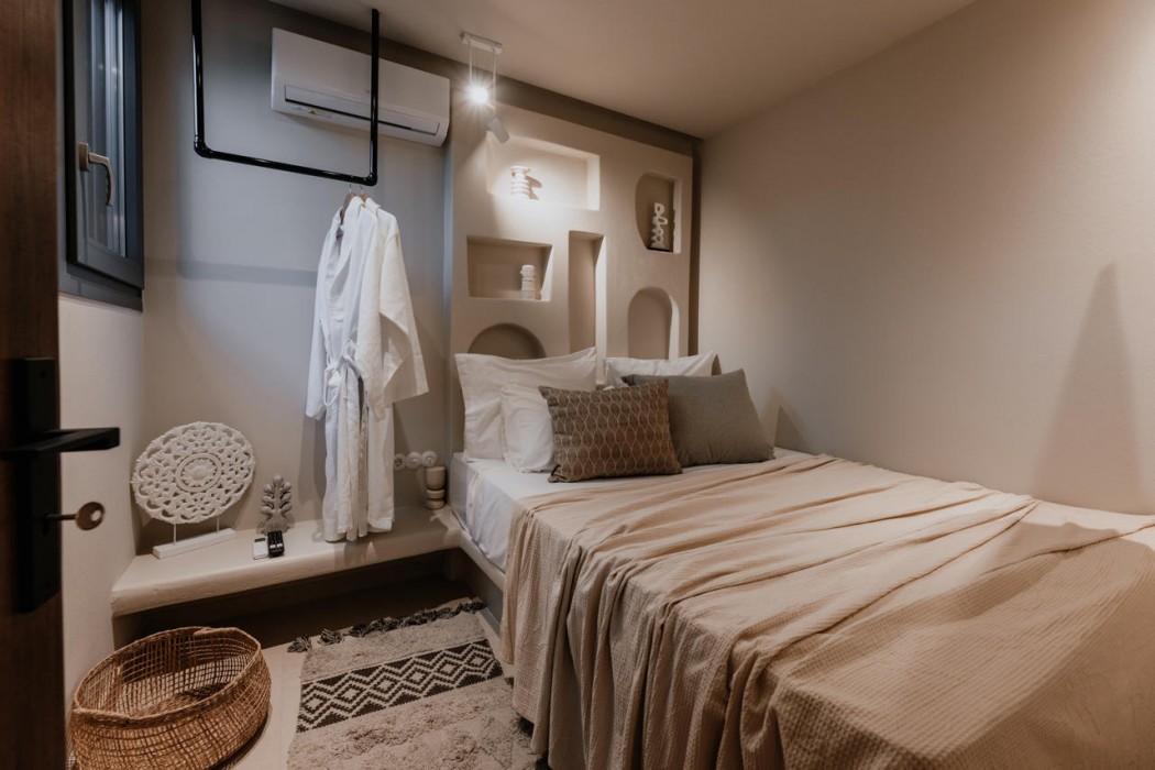 Onym Curated Villas 39/206