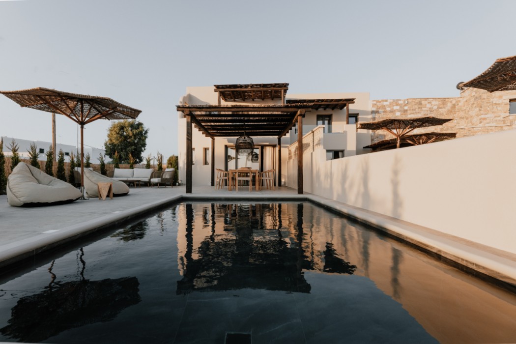 Onym Curated Villas 174/206