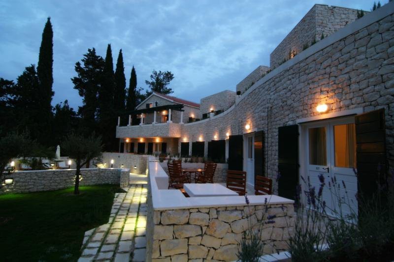 Villa Diocletians Palace in SUPETAR